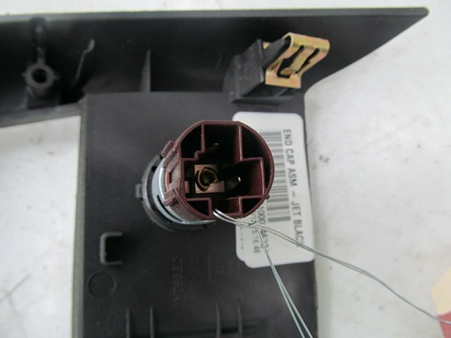 2013-2017 CADILLAC XTS OEM REAR CENTER CONSOLE AIR VENT TRIM AMD86310