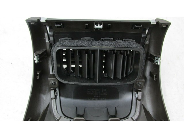 2017-2019 BUICK LACROSSE OEM  CENTER CONSOLE REAR FACING AIR VENT END COVER 