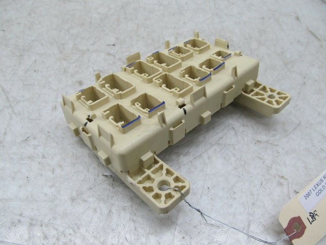 2004-2009 LEXUS RX350 RX330 OEM LEFT FRONT FUSE RELAY BOX 