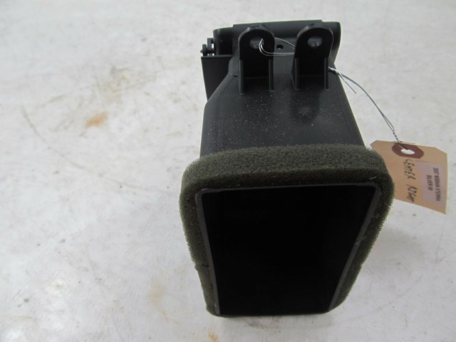 2007-2015 NISSAN XTERRA OEM RIGHT CENTER PASSENGER SIDE AIR VENT 68750EA000