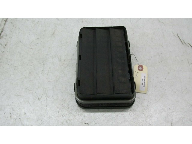  2007-2010 BMW X5 E70 OEM LEFT REAR QUARTER PANEL PRESSURE VENT 