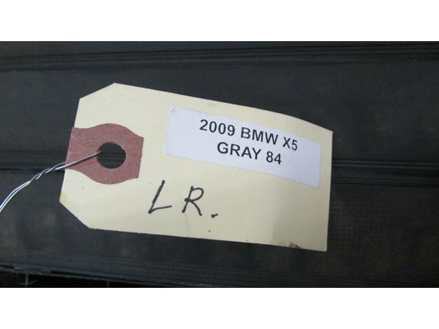  2007-2010 BMW X5 E70 OEM LEFT REAR QUARTER PANEL PRESSURE VENT 