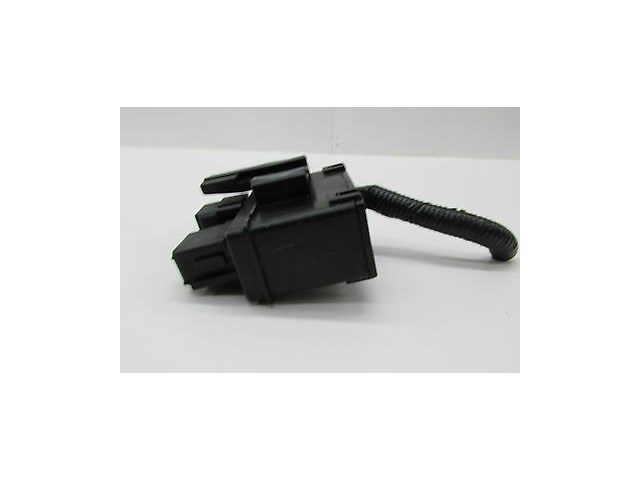 2007-2008 INFINITI G35S SEDAN OEM  RIGHT FRONT SMALLER FUSE RELAY POWER BOX