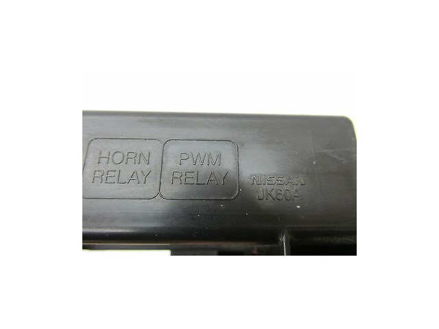 2007-2008 INFINITI G35S SEDAN OEM  RIGHT FRONT SMALLER FUSE RELAY POWER BOX