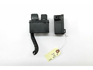 2007-2008 INFINITI G35S SEDAN OEM  RIGHT FRONT SMALLER FUSE RELAY POWER BOX
