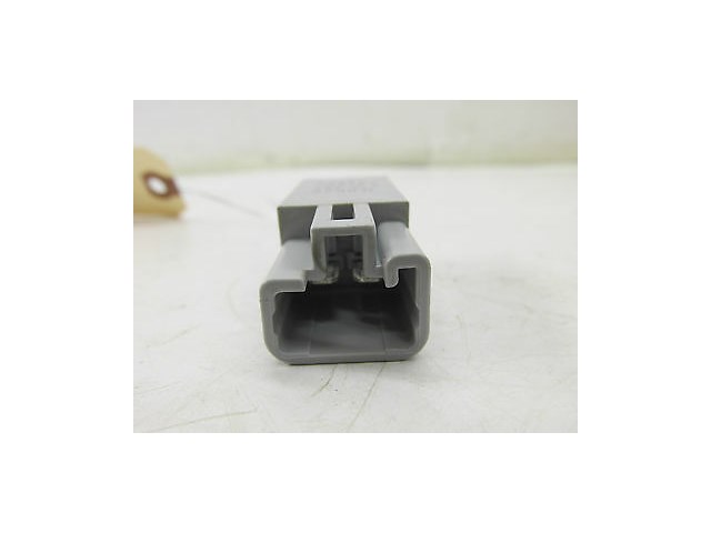 2006-2008 LEXUS IS250 XE20 OEM INSTRUMENT PANEL / SOUND SYSTEM CONDENSER RELAYS