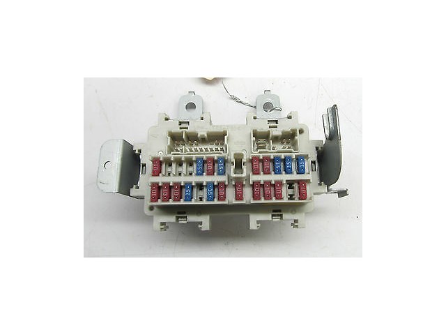 2004-2005 NISSAN 350Z ROADSTER OEM LEFT FRONT INTERIOR CONTROL FUSE RELAY BOX