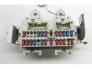 2004-2005 NISSAN 350Z ROADSTER OEM LEFT FRONT INTERIOR CONTROL FUSE RELAY BOX