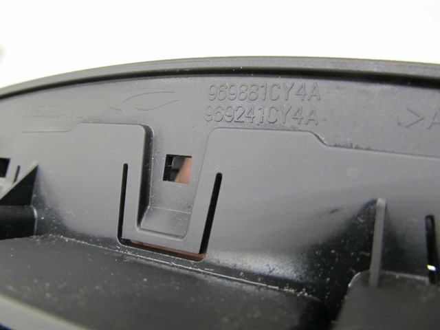 2009-2016 INFINITI FX35 QX70 OEM CENTER CONSOLE HEATED SEATS SNOW TRIM BEZEL