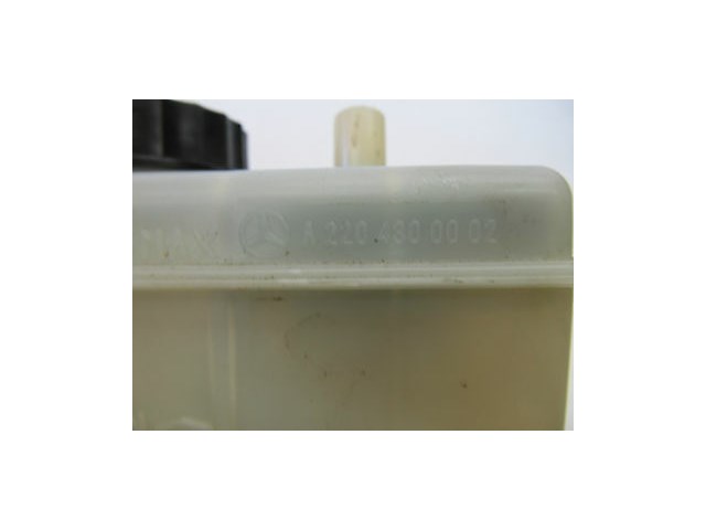 2003-2006 MERCEDES BENZ S500 W220 OEM MASTER CYLINDER BRAKE RESERVOIR 