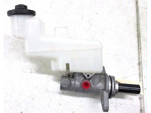 2012-2014 TOYOTA CAMRY OEM FRONT ENGINE MASTER CYLINDER BRAKE RESERVOIR TANK 