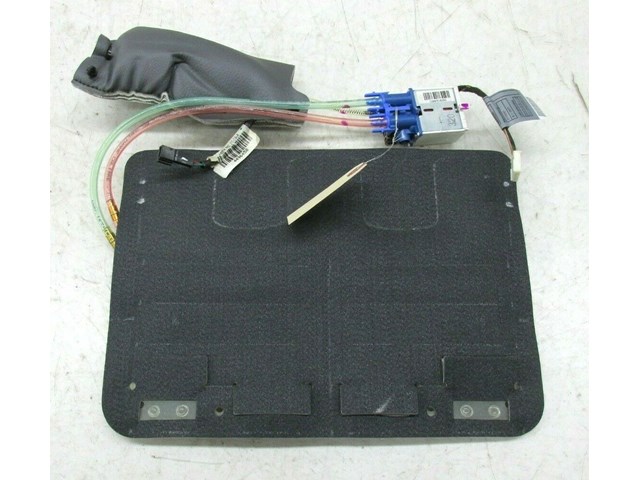 2007-2010 BMW X5 E70 OEM RIGHT FRONT UPPER SEAT AIR BOLSTER PAD 