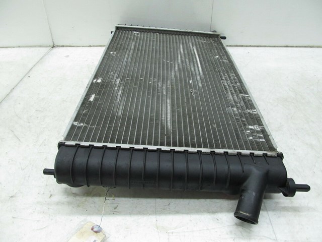 2005-2009 SAAB 9-5 OEM FRONT ENGINE RADIATOR 