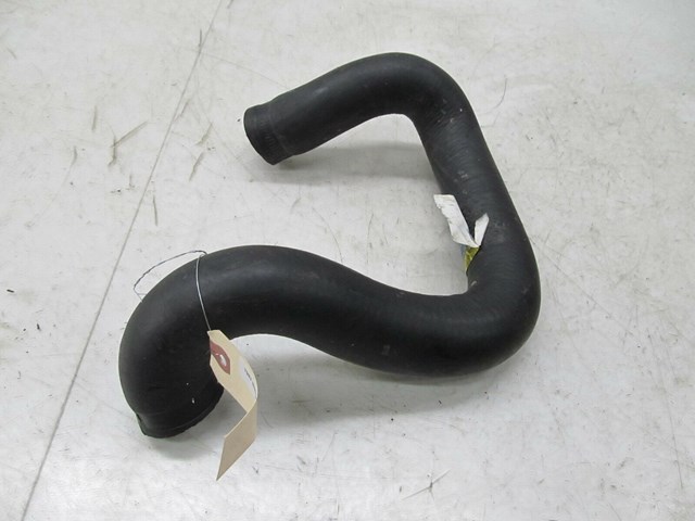 1985-1991 BMW 325i CABRIO E30 OEM FRONT ENGINE COOLING PIPE 