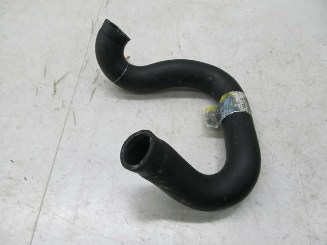 1985-1991 BMW 325i CABRIO E30 OEM FRONT ENGINE COOLING PIPE 
