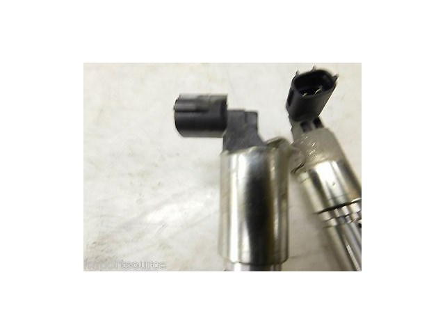 2013-2015 GMC ACADIA OEM FRONT ENGINE VARIABLE CAMSHAFT TIMING SOLENOID PAIR (2)