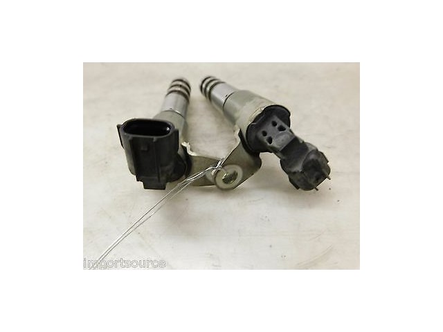 2013-2015 GMC ACADIA OEM FRONT ENGINE VARIABLE CAMSHAFT TIMING SOLENOID PAIR (2)