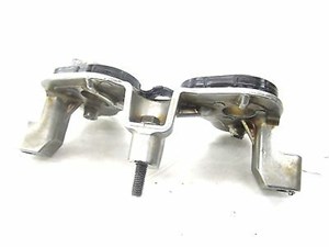 2007-2008 NISSAN 350Z COUPE OEM RIGHT SIDE ENGINE CAMSHAFT BRACKET MOUNT