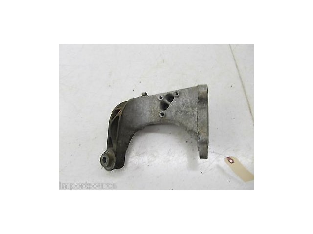 2001-2005 MERCEDES C240 W203 4MATIC OEM LEFT FRONT ENGINE SUPPORT MOUNT