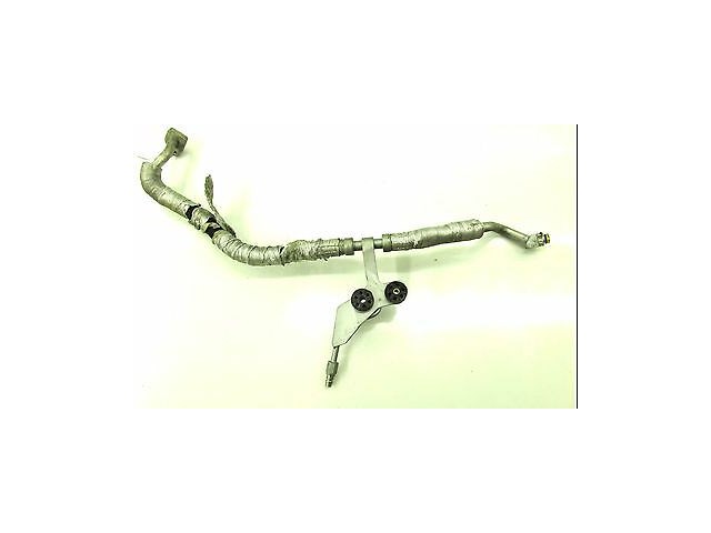 2004-2005 BMW 525i 530i E60 OEM HEATER CORE TO CONDENSER HOSE / LINE