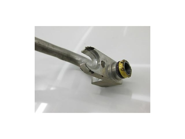 2004-2005 BMW 525i 530i E60 OEM HEATER CORE TO CONDENSER HOSE / LINE