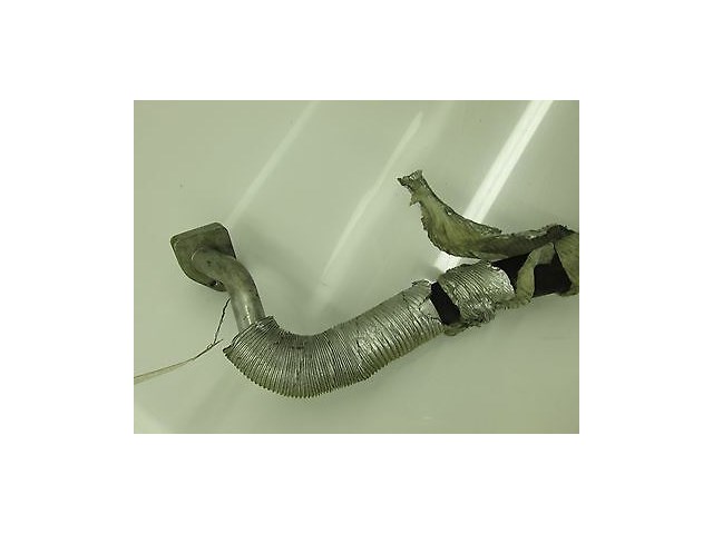 2004-2005 BMW 525i 530i E60 OEM HEATER CORE TO CONDENSER HOSE / LINE