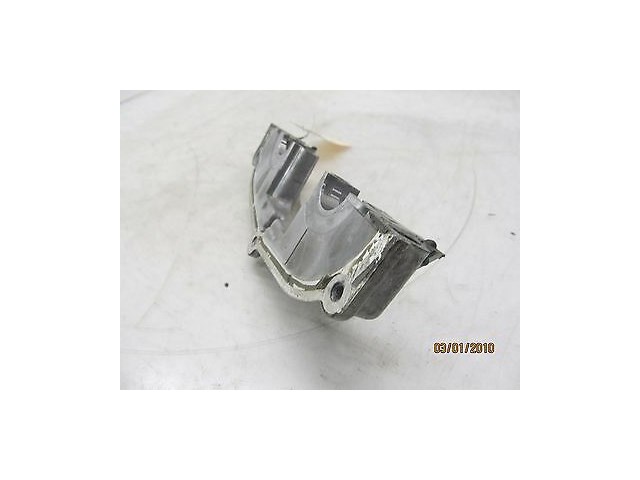 2006-2008 NISSAN 350Z COUPE OEM LEFT SIDE ENGINE CAMSHAFT MOUNT BRACKET