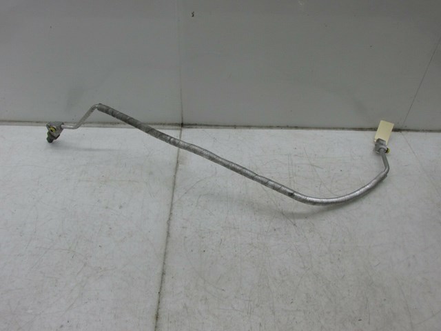 2002-2006 BMW M3 E46 COUPE OEM DRIER TO FIRE WALL AC LINE HOSE