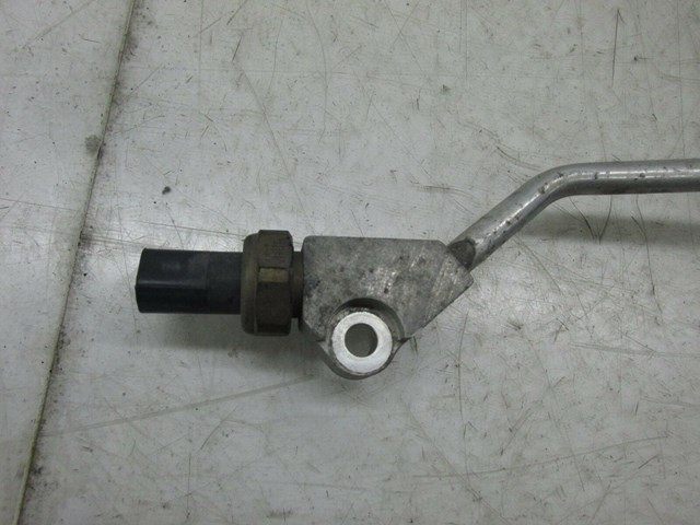 2002-2006 BMW M3 E46 COUPE OEM DRIER TO FIRE WALL AC LINE HOSE