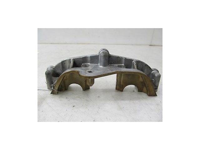 2006-2008 NISSAN 350Z COUPE OEM RIGHT SIDE ENGINE CAMSHAFT BEARING WALL BRACKET