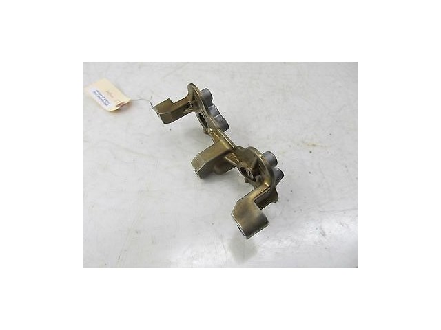 2006-2008 NISSAN 350Z COUPE OEM RIGHT SIDE ENGINE CAMSHAFT BRACKET MOUNT