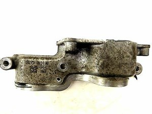 2009-2012 NISSAN 370Z OEM RIGHT FRONT CAMSHAFT COVER BRACKET