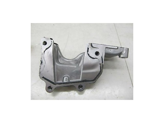 2009-2015 NISSAN 370Z COUPE OEM LEFT FRONT CAMSHAFT COVER BRACKET