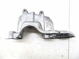 2009-2015 NISSAN 370Z COUPE OEM LEFT FRONT CAMSHAFT COVER BRACKET
