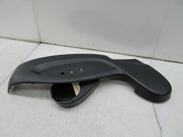2009-2012 INFINITI FX35 OEM RIGHT FRONT SEAT LOWER TRIM COVER PANEL 