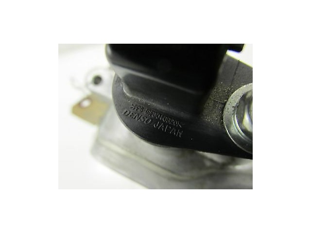 2007-2012 NISSAN ALTIMA SEDAN L32A OEM LEFT FRONT UPPER CAMSHAFT COVER BRACKET