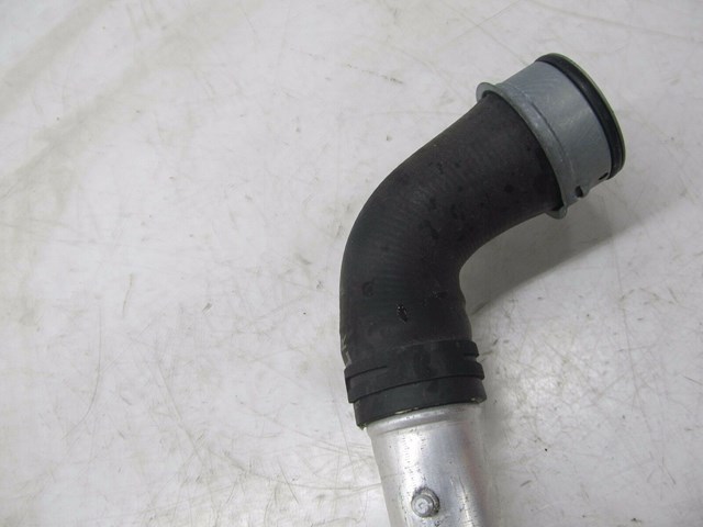 2013-2015 PORSCHE BOXSTER 981 OEM LEFT SIDE RADIATOR COOLANT HOSE 98110605201