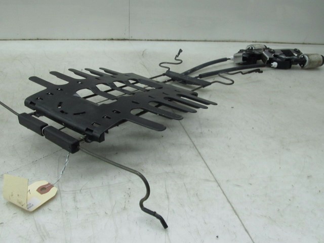 2004-2007 VOLKSWAGEN TOUAREG OEM LEFT FRONT UPPER SEAT LUMBAR MOTOR ASSY 