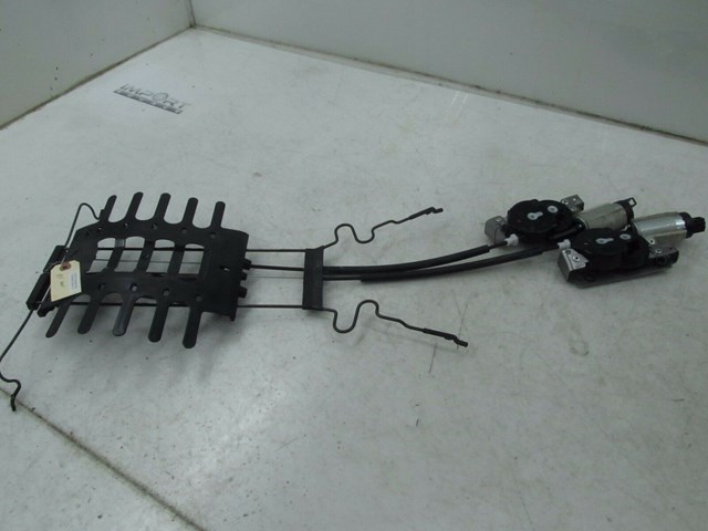 2004-2007 VOLKSWAGEN TOUAREG OEM RIGHT FRONT UPPER SEAT LUMBAR MOTOR ASSY 