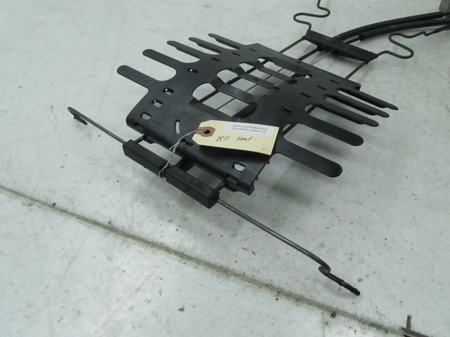 2004-2007 VOLKSWAGEN TOUAREG OEM RIGHT FRONT UPPER SEAT LUMBAR MOTOR ASSY 