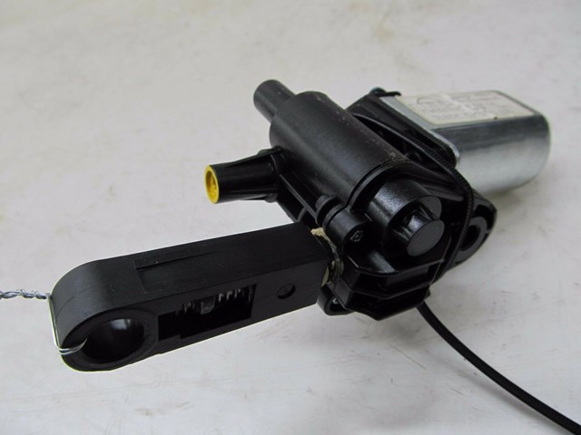 2004-2008 AUDI A8L W12 OEM RIGHT FRONT PASS. SEAT UPPER BACKREST ADJUST MOTOR