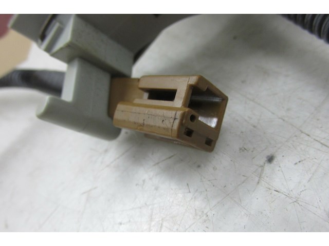 2009-2013 INFINITI G37 CONVERTIBLE OEM RIGHT FRONT UPPER SEAT RELEASE HANDLE  