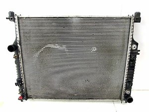 2006-2009 MERCEDES R350 W251 OEM ENGINE COOLANT RADIATOR  