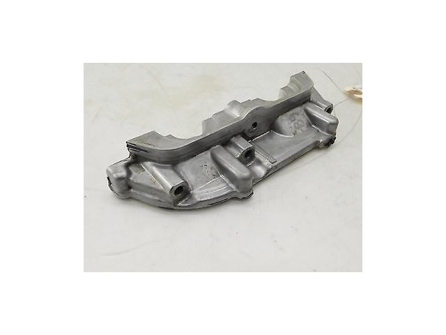 2007-2012 NISSAN ALTIMA SEDAN L32A OEM RIGHT FRONT UPPER CAMSHAFT BRACKET COVER