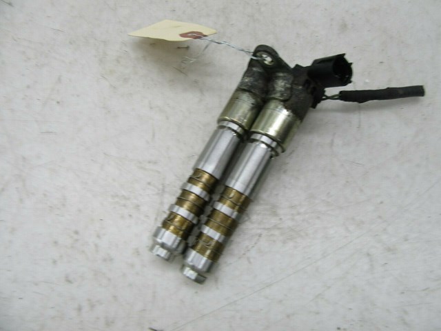 2013-2017 CADILLAC XTS OEM LEFT CAMSHAFT SOLENOID SET OF 2 
