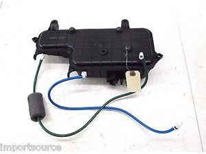 2010-2013 MERCEDES E350 W212 OEM LEFT REAR TRUNK AIR EXPANSION TANK A0008002713