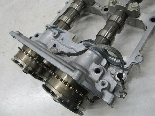 2010-2014 SUBARU IMPREZA OEM LEFT DRIVER SIDE ENGINE CAMSHAFT CAMSHAFTS PAIR