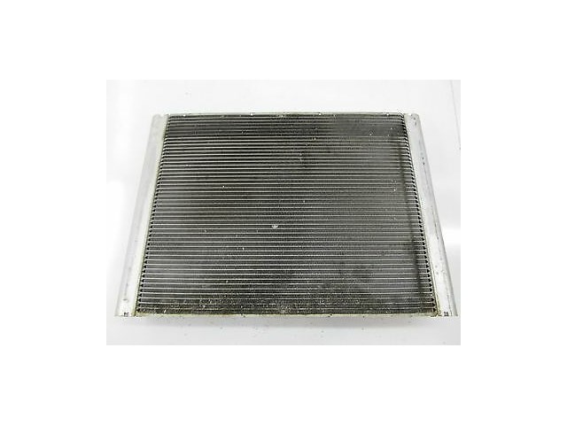 2004-2005 BMW 645CI E63 OEM BEHR ENGINE COOLING FRONT RADIATOR ASSEMBLY AUTOMATI