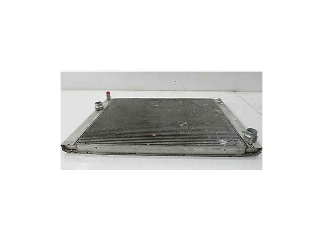 2004-2005 BMW 645CI E63 OEM BEHR ENGINE COOLING FRONT RADIATOR ASSEMBLY AUTOMATI