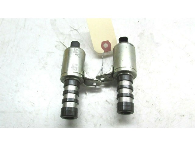 2013-2018 FORD FOCUS ST OEM 2.0L TURBO ENGINE CAMSHAFT TIMING SOLENOID SET OF 2 